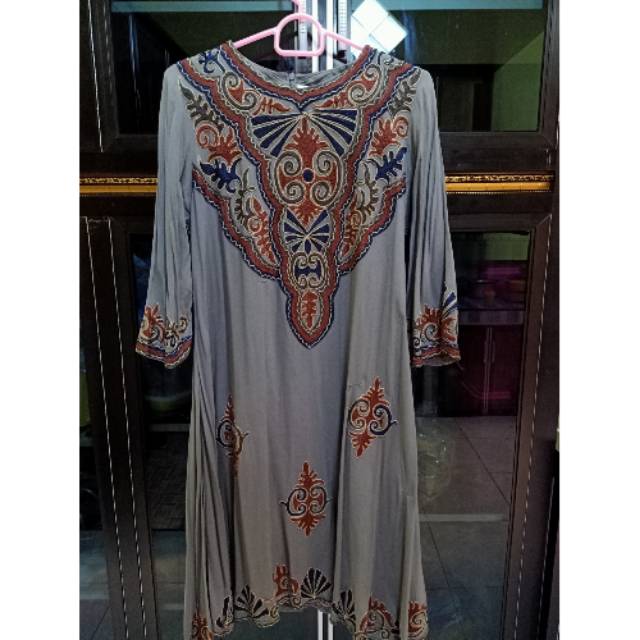 Tunik Albis Design by Indra Indri