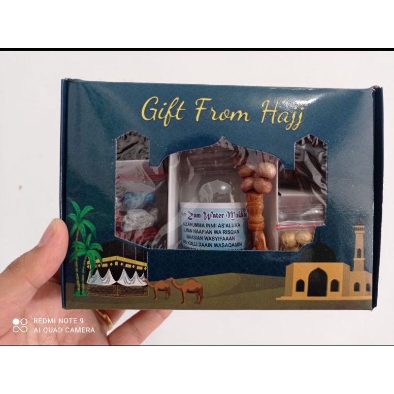 

Hamper haji dan umrah