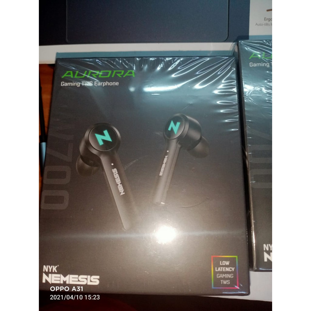 TRUE WIRELESS SOUND EARPHONE GAMING NYK W700 AURORA TWS  Game and Music Dual Modes - Bluetooth 5.0