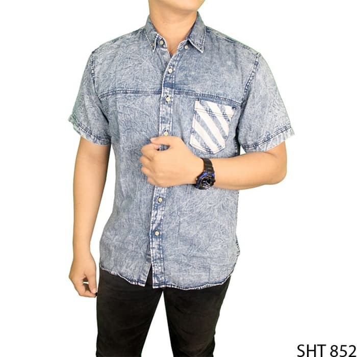 Best Seller.. Kemeja Denim Pria Baju Atasan Jins Levis Putih  DP199  Distro Soft Biru Sht 852 - L