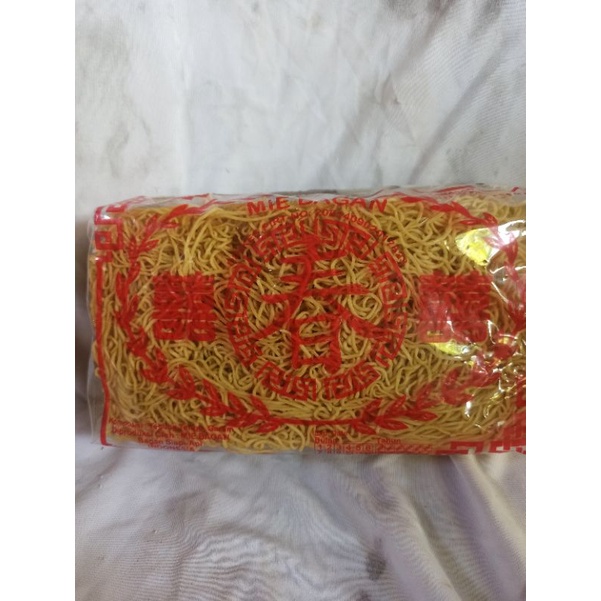 

Mie kuning Mie kering/Mie kua Mie kua makanan Khas Bagan isi 300gram