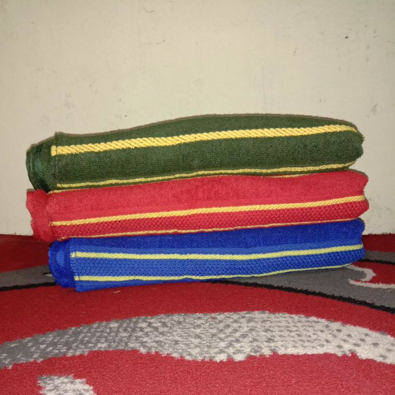 HANDUK DEWASA 135x70