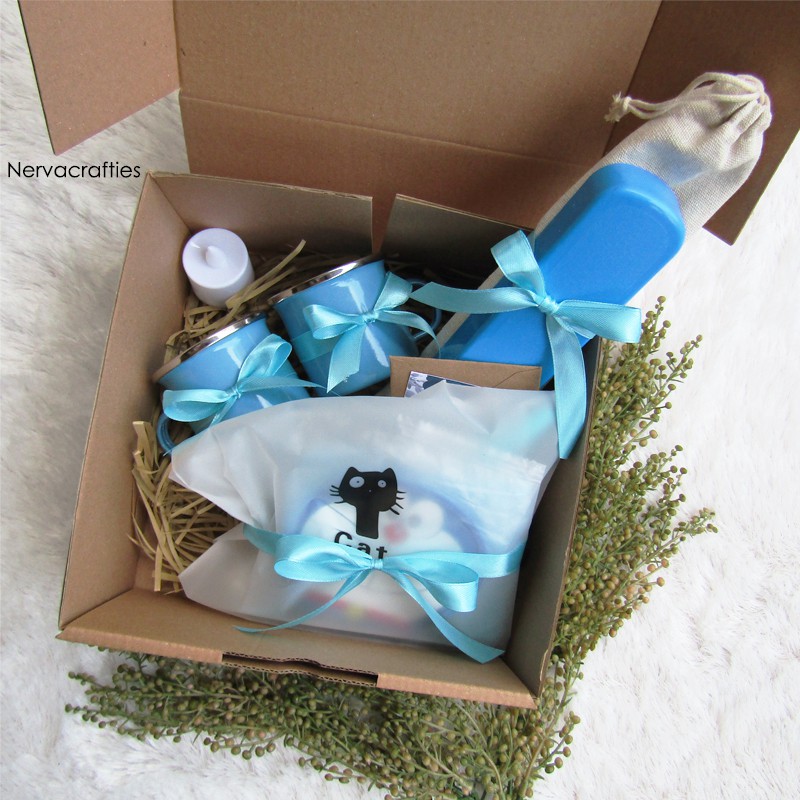 

BIRU - KADO HADIAH HAMPERS GIFT BOX WISUDA ULTAH ANNIVERSARY SIDANG HADIAH ULANG TAHUN KADO UNIK