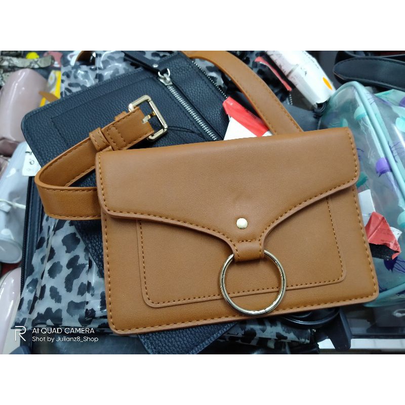 [Stradivarius] Tas Pinggang
