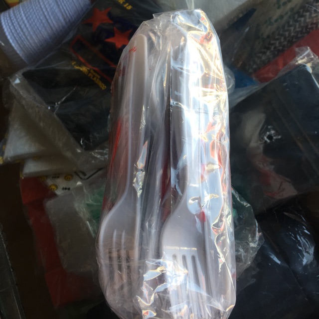 Garpu Makan Plastik Putih catering nasi box isi 100 murah