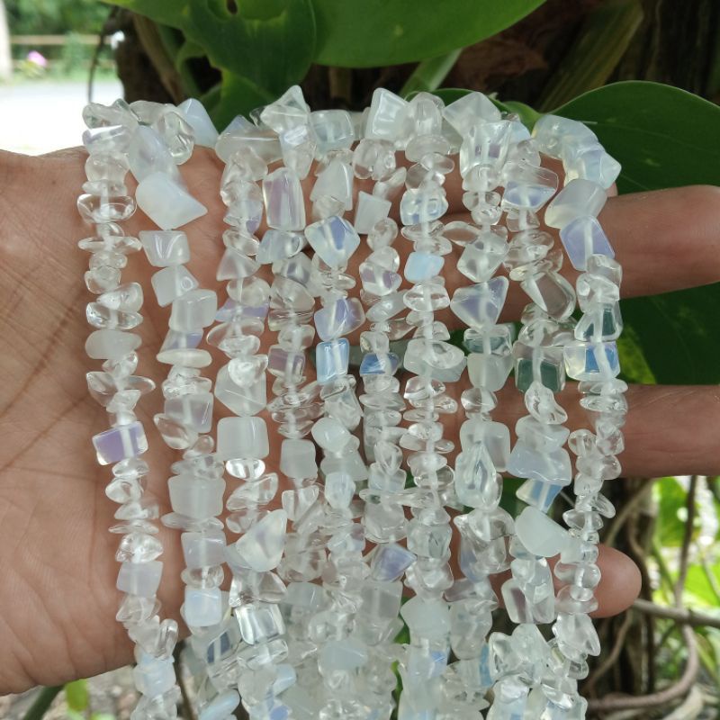 BATU KERIKIL / PECAH WARNA PUTIH