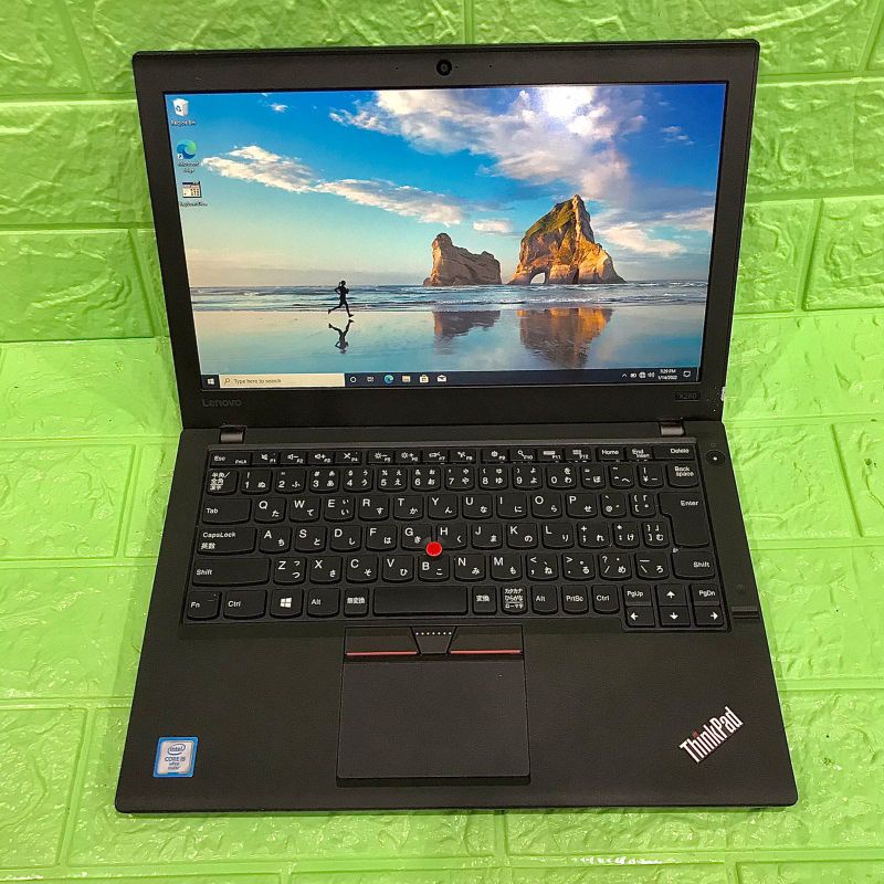 Laptop Lenovo Thinkpad x260 core i5 ram 8gb SSD 256gb