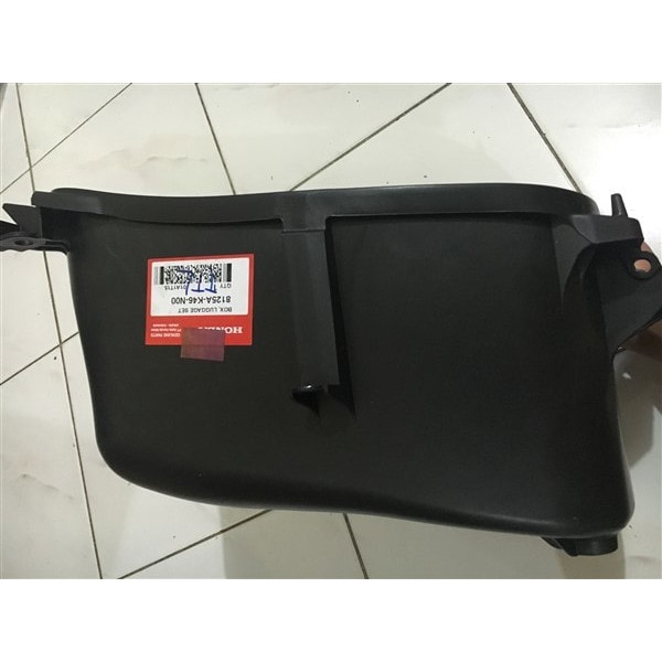 Bok Helm Vario 110 FI Original Honda