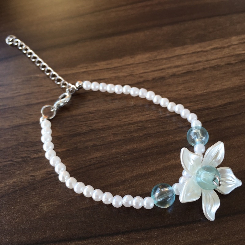 gelang manik // gelang manik manik mutiara // gelang manik korea // gelang korea // gelang korean st