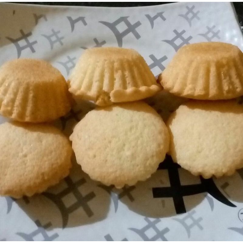 

BOLU KERING MANIS DAN RENYAH 500G