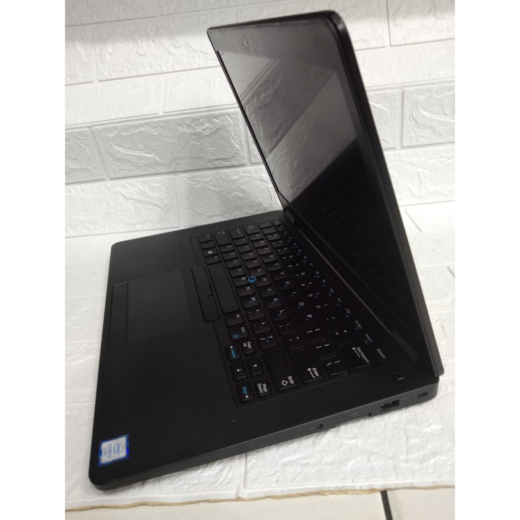 JUAL DELL LATITUDE E5470 INTEL CORE I5 GEN 6TH RAM 8GB - SSD 256GB