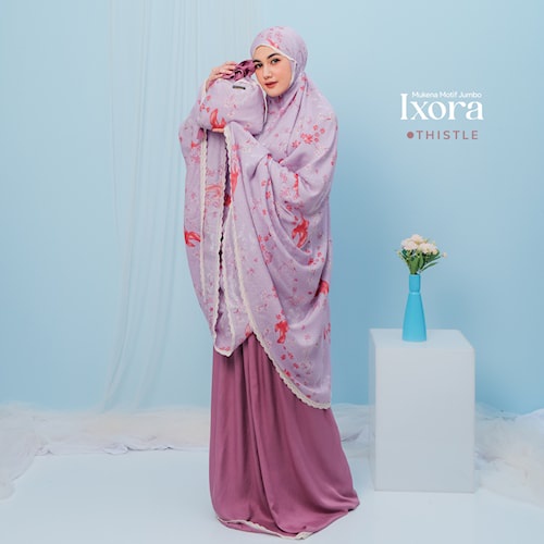 Mukena Mukenah Mungkena Ibu Wanita Dewasa Jumbo Ixora  2 in 1 Kekinian Motif Travel terbaru by MOKENA Mungkena Khadijah Tasik Tasikmalaya fahijablove belimukena