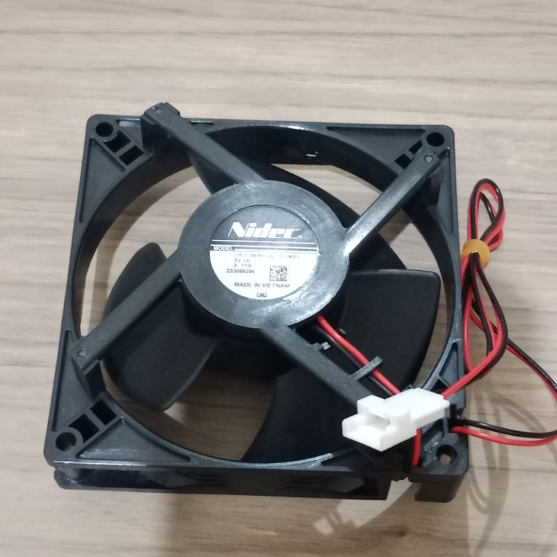 motor fan kipas kulkas panasonic 8vdc