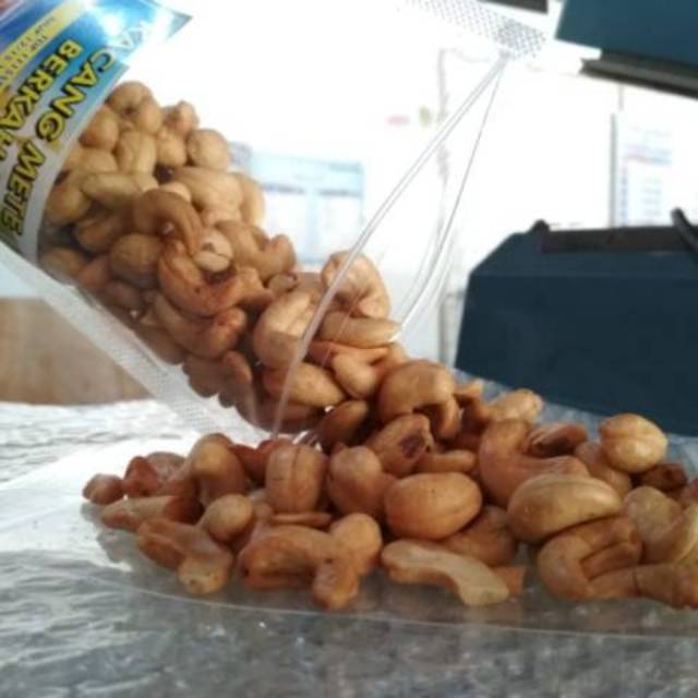 

KACANG METE/KACANG MEDE MATENG WONOGIRI 250 gram