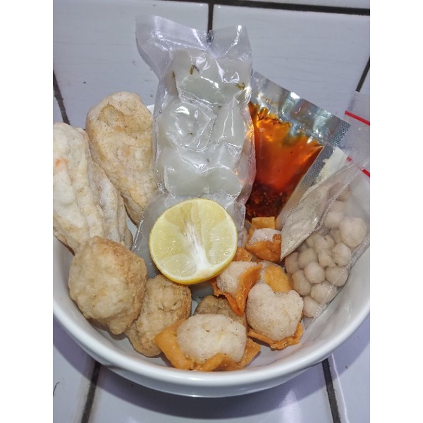 

BAKSO ACI BACIGOR BAKSO ACI GORENG KHAS JAWA BARAT⠀⠀⠀⠀⠀⠀⠀