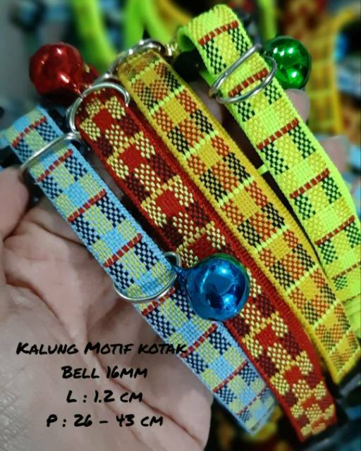 Kalung Motif kotak 1,2 cm lonceng 16mm anjing kecil / sedang kucing