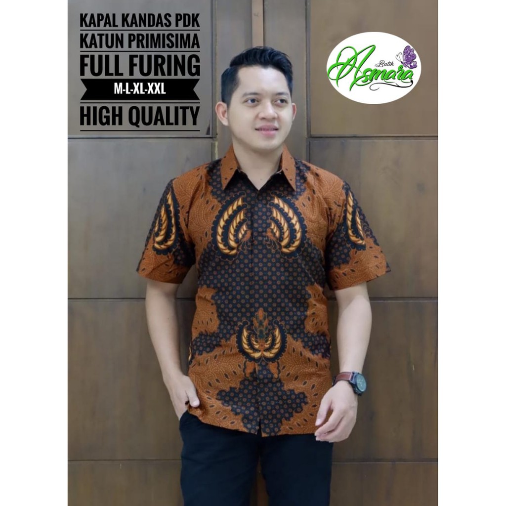 KAPAL KANDAS ASMARA BATIKSOLOAMANAH KEMEJA BAJU BATIK PRIA SOLO LENGAN PENDEK PANJANG LAPIS FURING ATASAN BATIK PREMIUM MODERN KATUN HALUS DRAJAT MERAH ALENGKA PINK BRAMANTYO BIRU SRIKANDI MERAK AJI ARGO LAWU ANGGORO CATUR LASEM SETRO BASOPI SOGAN LURIK