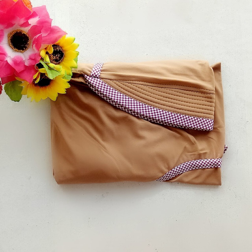 Hijab Instan Jersey Serut Kotak List Inayah Bergo Irene Polos-SRT LIST PEANUT