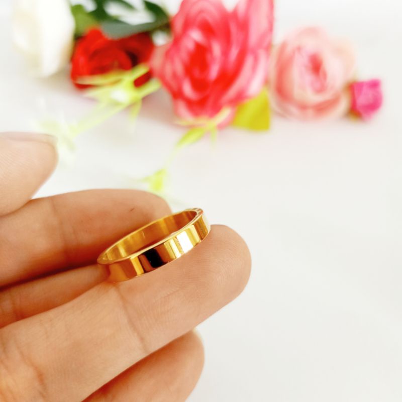 CINCIN TITANIUM GOLD KOTAK PRIA/WANITA 3mm