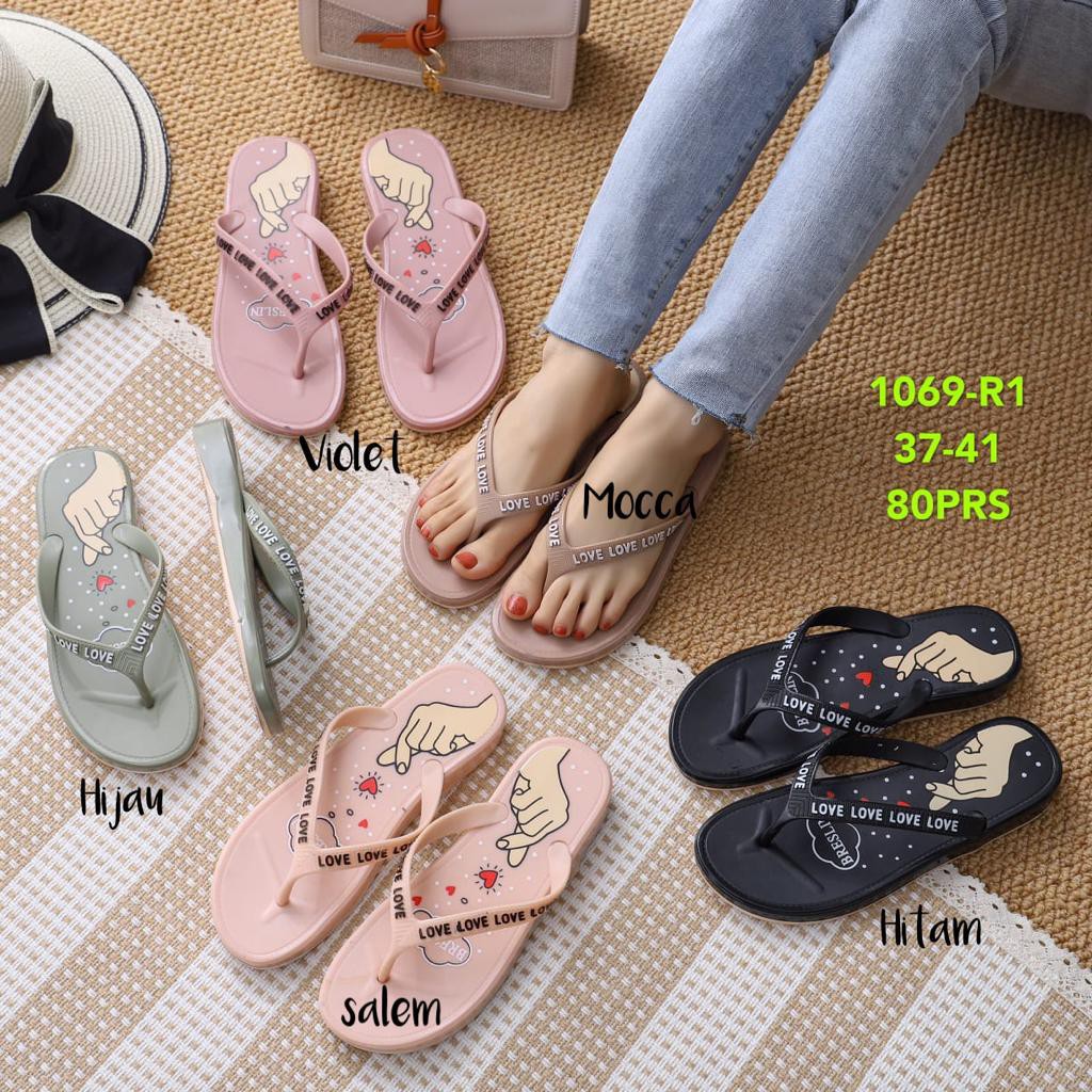 6.6 BIG RAMADHAN HEMAT HKD Sendal Jepit Love Sign Carlin Breslin 1069-R1