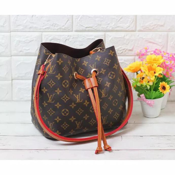 Tas Louis Vuitton NeoNoe / lv serut termurah terlaris - Danier STOK TERBATAS