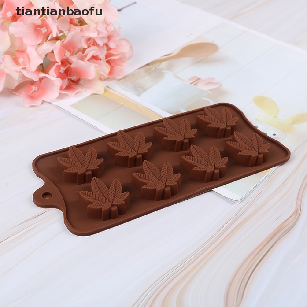 Cetakan Kue / Permen / Coklat Bentuk Daun Maple Bahan Silikon