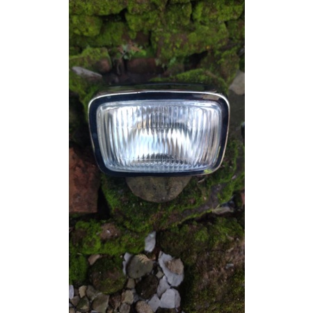 reflektor win/lampu depan win/reflektor win 100/lampu depan win 100/reflektor win old