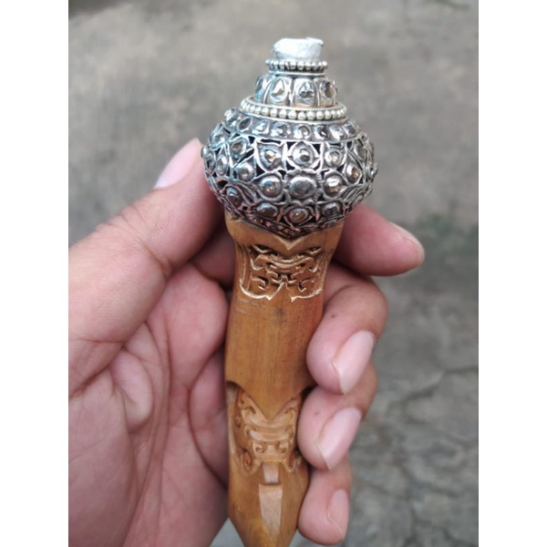 Mendak Selut Keris + Deder Keris Bahan Perak Mata Batu Inten Kayu cendana Joss