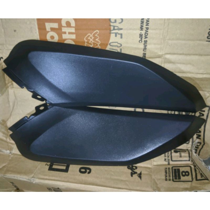 Sayap bawah/sambungan sayap bawah Revo fit Karbu Revo Absolute 2011 Revo fit