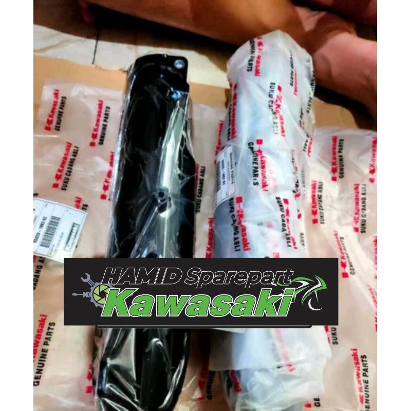 Cover shock usd klx 150 bf original kawasaki  100 persen ori