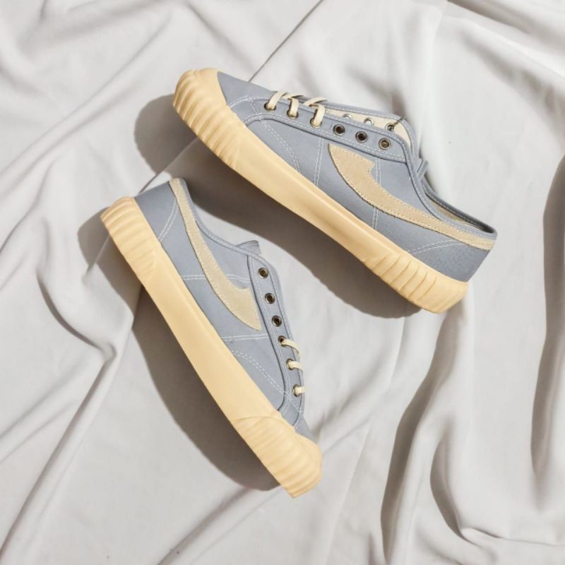 SEPATU COMPASS VINTAGE LOW GREY - 41