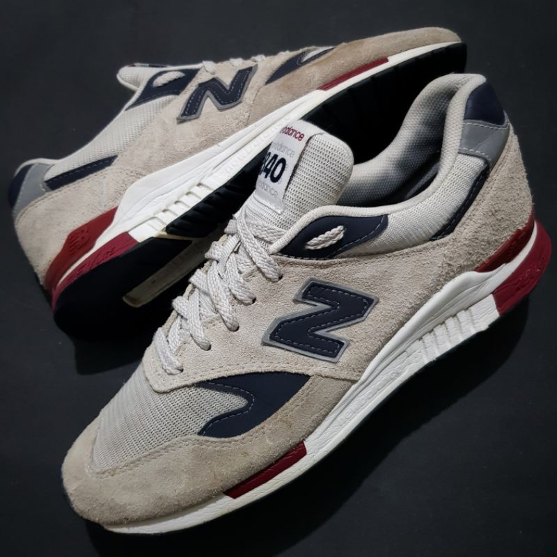New Balance 840
