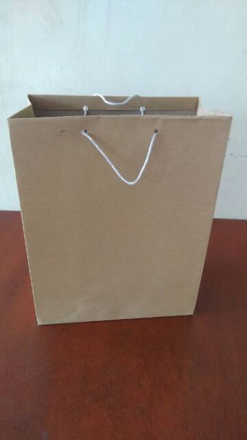 Paper bag/ tas kertas (20x10x25)(0112)