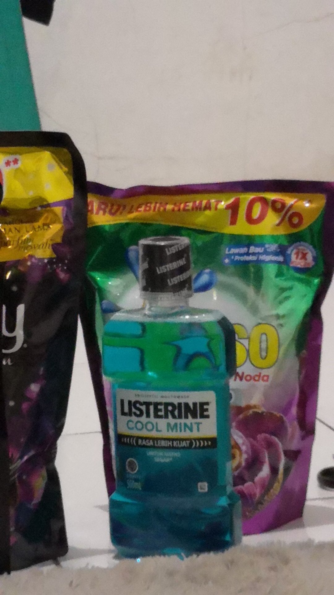 Rinso + Molto Parfume Essence 1.5l Detergen Cair 1.5l