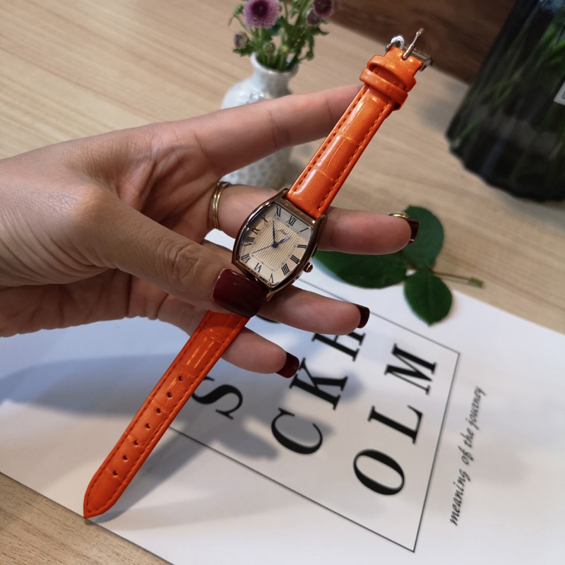 Jam Tangan Quartz Dial Kotak Kecil Casual Retro Untuk Wanita