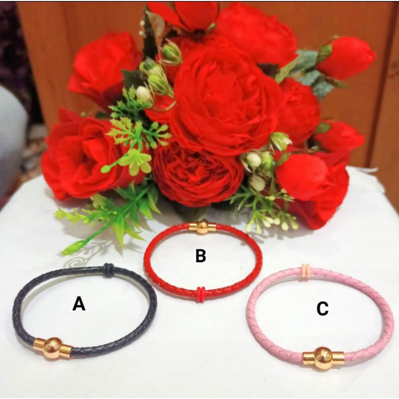 Gelang Wanita Pandora Magnet varian warna