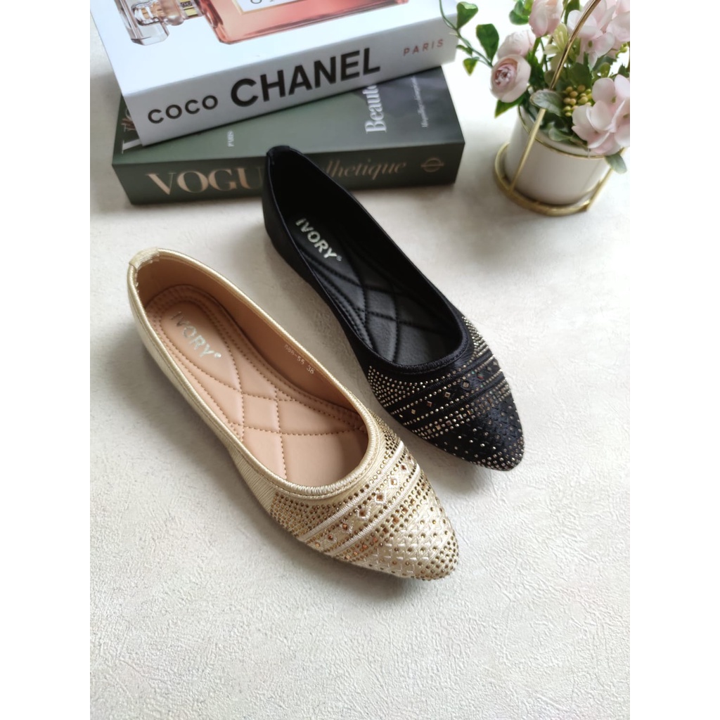 IVORY Sepatui Wanita Flatshoes Import 888-55