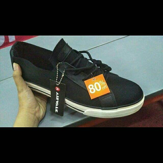  Sepatu  murah  asli airwalk original sneakers  Erza murah  