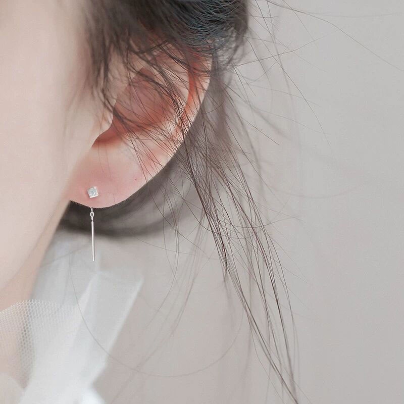 Anting Rumbai Rantai Panjang  Tindik Sederhana Anting Kristal Anting Elegan Aksesoris Fashion Wanita - ol-silver