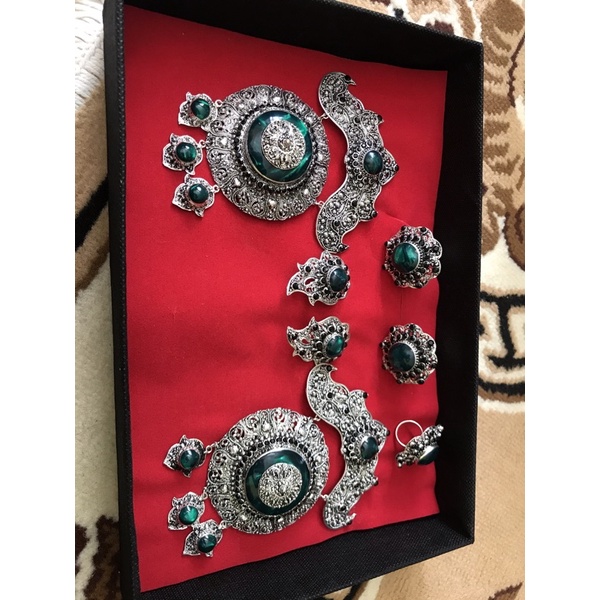 set bros pengantin alpaka bali