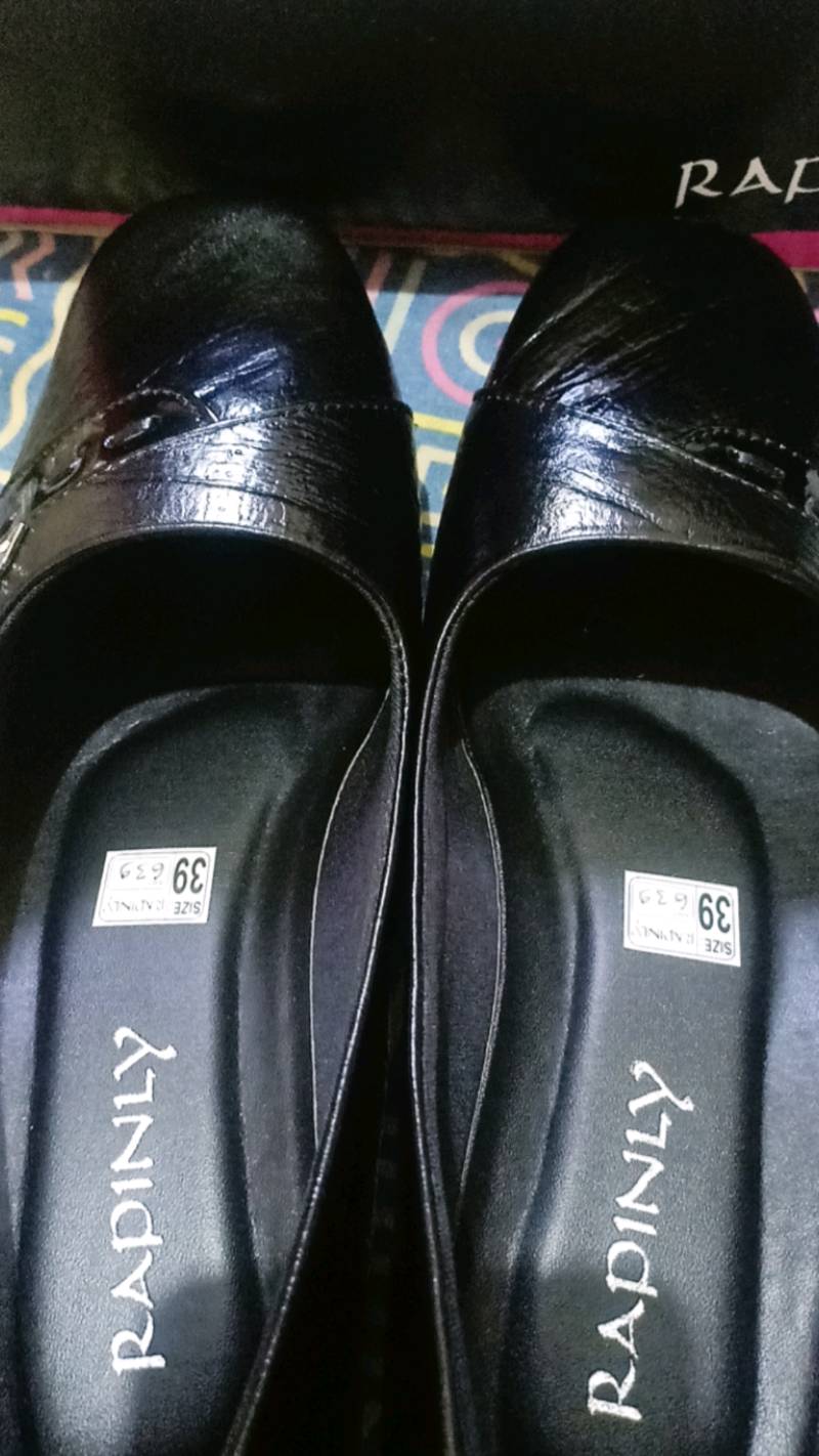 Sepatu Kerja Pantofel Wanita Kulit