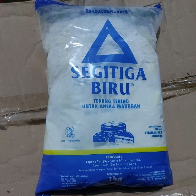 

Tepung Terigu Segitiga Biru Ekonomis 1kg