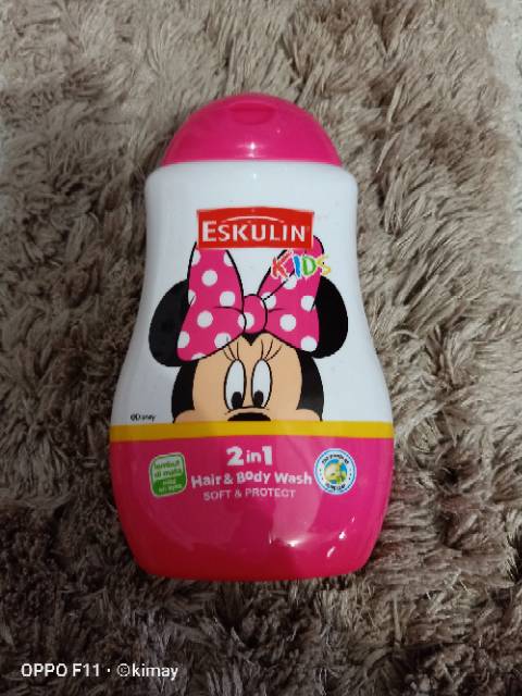 Eskulin Kids 2 in 1 hair and body Wash Clean &amp; Smooth 280ml