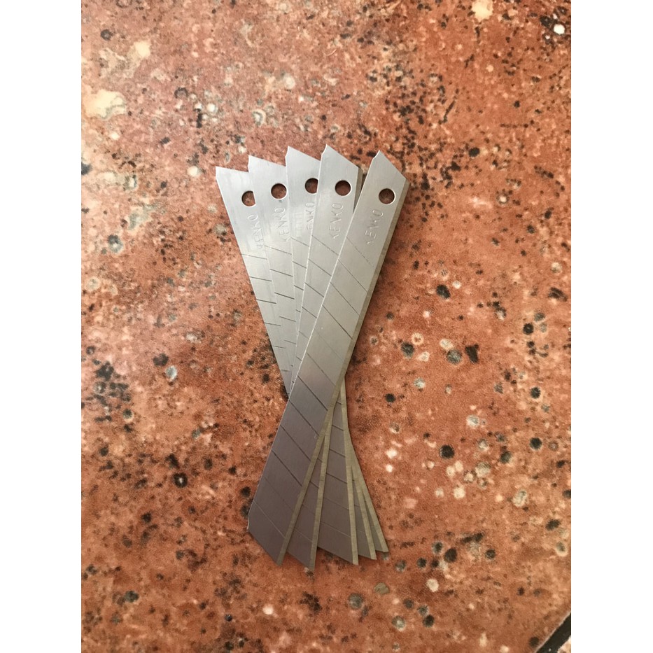 

Grosir Isi Cutter Kecil A-100 Kenko Keren