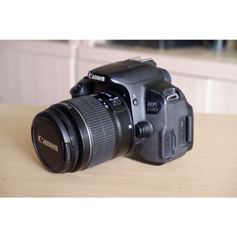 Kamera Canon eos 650D lensa 18-55mm Layar flip Termurah - Kamera canon layar flip - Kamera canon 650D - Canon 650D