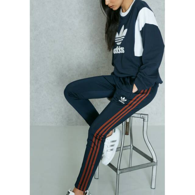 Celana ADIDAS SST TRACK PANTS BJ8334 original