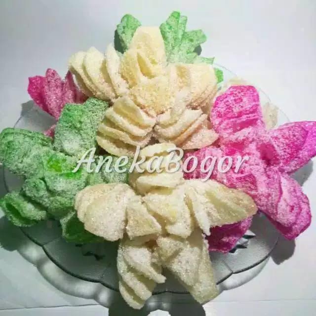 

Termurah MANISAN PALA KERING 250 GRAM/jajanan buah kering