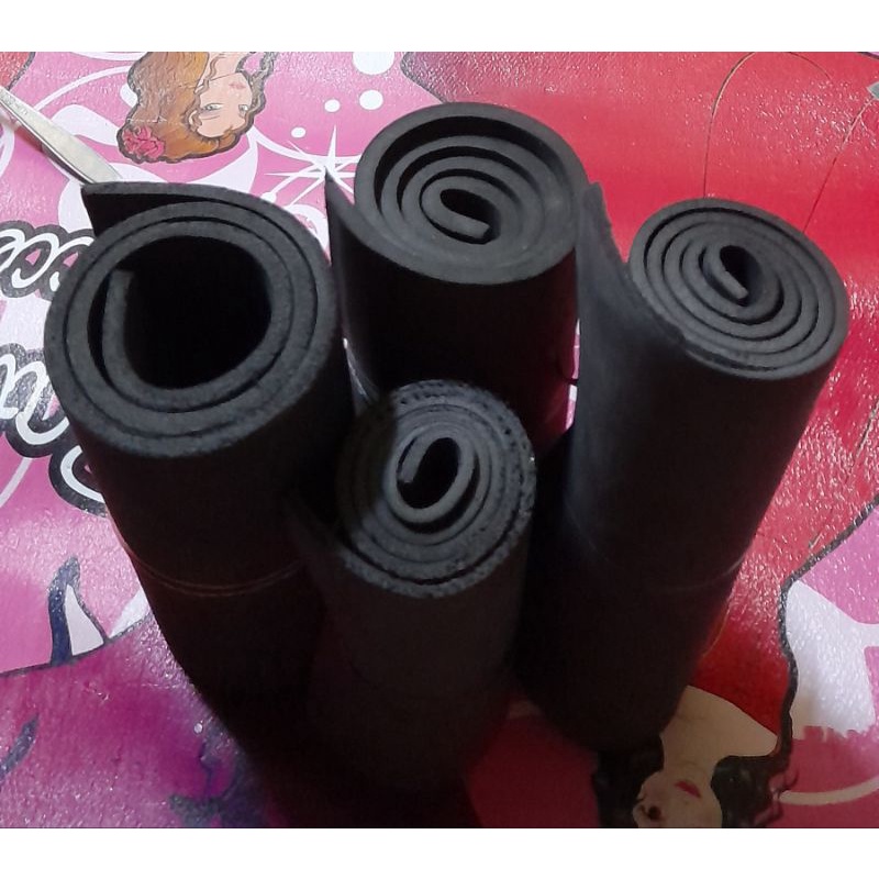 Busa Ati Hitam 4mm dan 6mm Potongan ( 1 lembar )