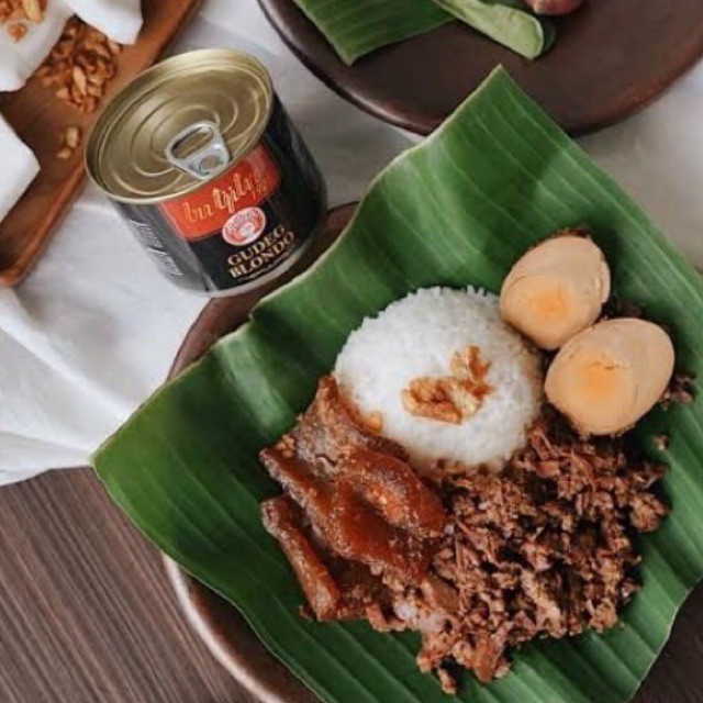 Gudeg Kaleng Blondo Bu Tjitro Khas Yogyakarta Tanpa MSG dan Pengawet (210gr)