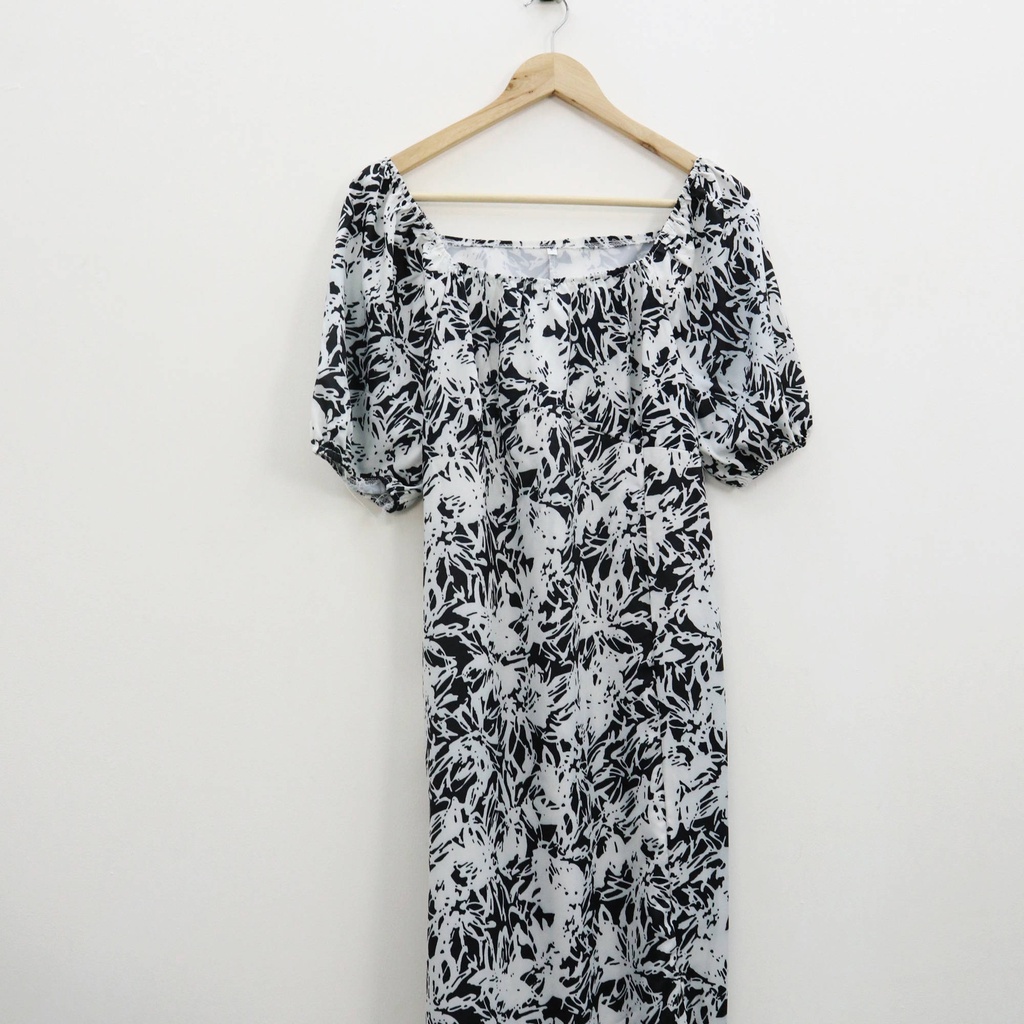 Rahen flow dress - Thejanclothes